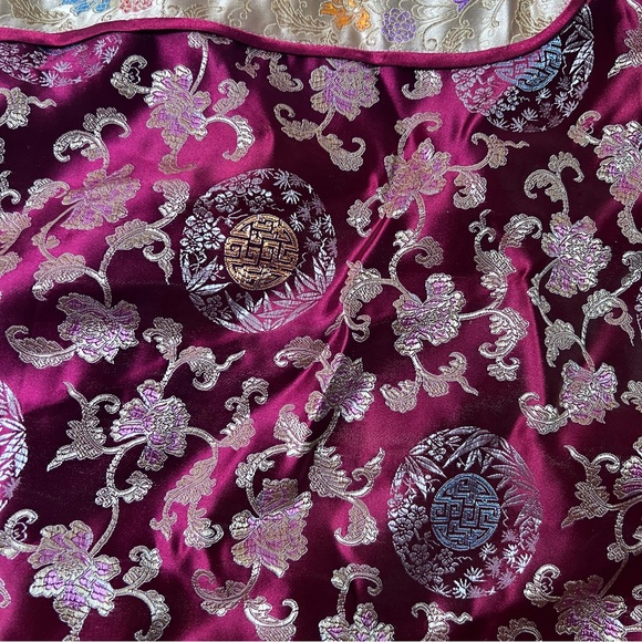 Vintage satin embroidered qipoa dress midi length - Picture 2 of 6